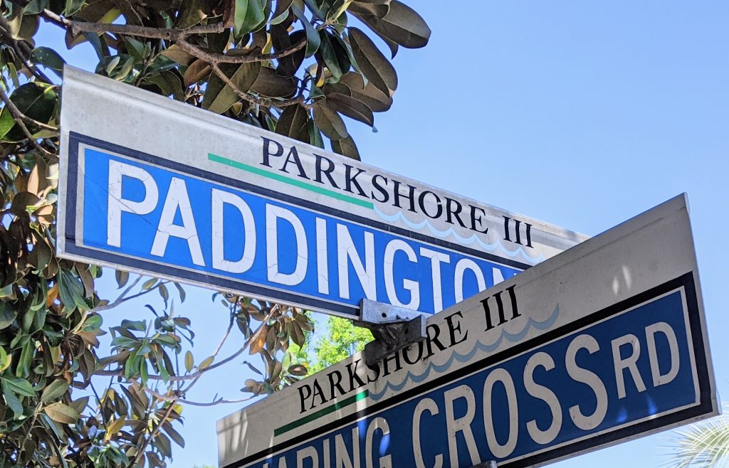 Parkshore III Street Signs