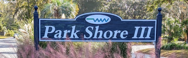 Parkshore III Entrance SIgn